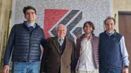 Joan Llurba amb el gendre, Jordi Solé, i els seus nets, Jacob i Francesc.