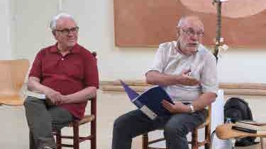 Durant la presentació del seu darrer llibre a l’Espai Guinovart amb Joan Puig.